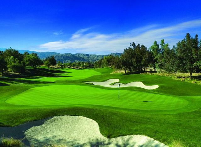 Shadow Ridge Golf Club - hole 1