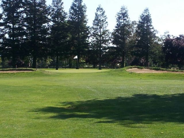 Cordova Golf Course - 14th