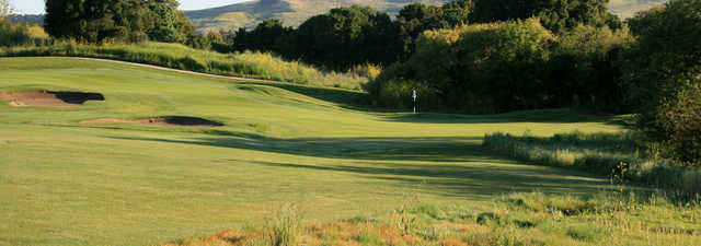 Chardonnay GC: 8th hole