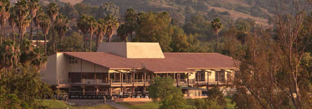 Los Angeles Royal Vista GC: clubhouse