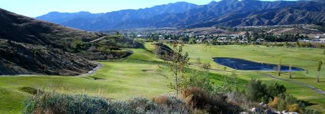 Dos Lagos GC