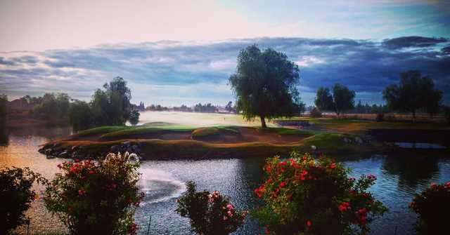 The Links At River Lakes Ranch In Bakersfield