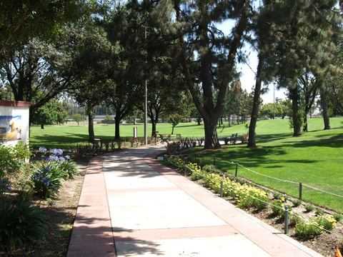 Bell Gardens Golf Course in Bell Gardens Bell Gardens Golf Course in Bell Gardens