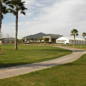 Pheasant Run GC: clubhouse