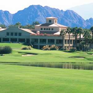 Desert Falls CC: clubhouse