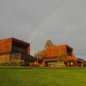 Sandpiper GC: clubhouse