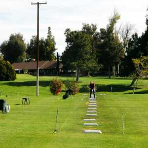 Jurupa Hills CC: Driving range