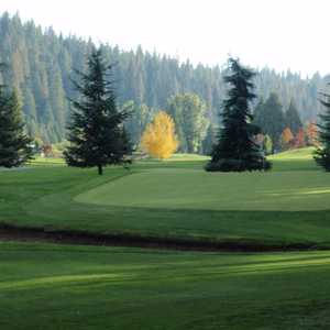 Sequoia Woods CC