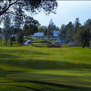 Tierra Oaks GC: clubhouse