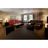 The DoubleTree Golf Resort has a selection of suites for larger groups.