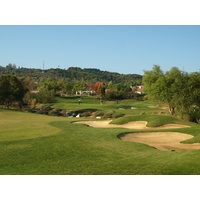 The 10th at The Golf Club of California is a 528-yard risk-reward par 5.