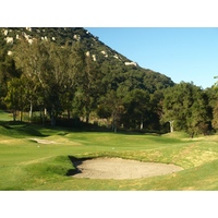 The first hole at Mt. Woodson Golf Club, a 334-yard par 4, is a good birdie opportunity.