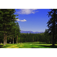 Tahoe Donner Golf Course shows its teeth with the 468-yard par-4 eighth hole that doglegs right.